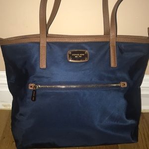 Michael Kors zippered tote bag